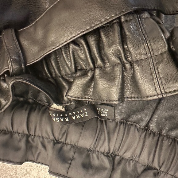 Zara Faux leather skirt with lace trim - size L - Picture 6 of 8